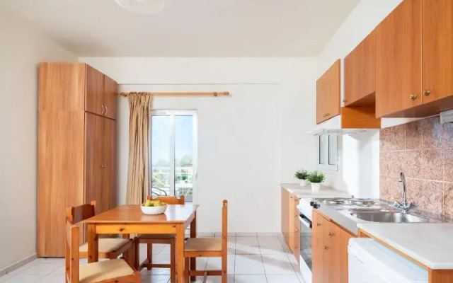 Mylos Apartments