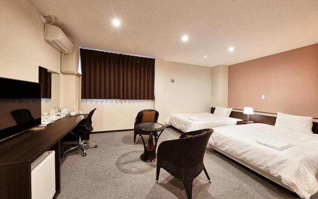 Crown Hotel Okinawa Annex – Guest Rooms – Okinawa