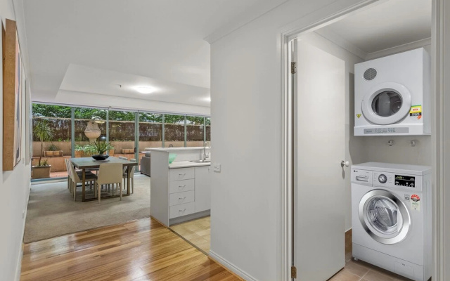 Exclusive Stays - Southbank Towers – Guest Rooms – Melbourne