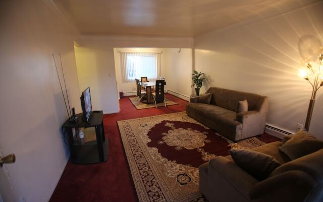 The Dearborn Suites