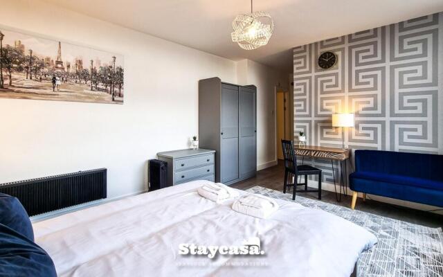 Luxury Spacious City Centre Apartment Amazing View