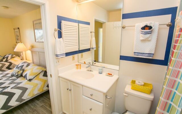 Hibiscus Resort D 2 Bedroom Condo by MCM