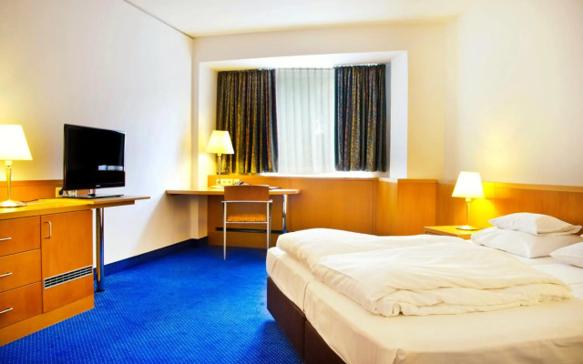 Strudlhof Hotel