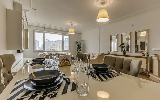 Melissa's Suites