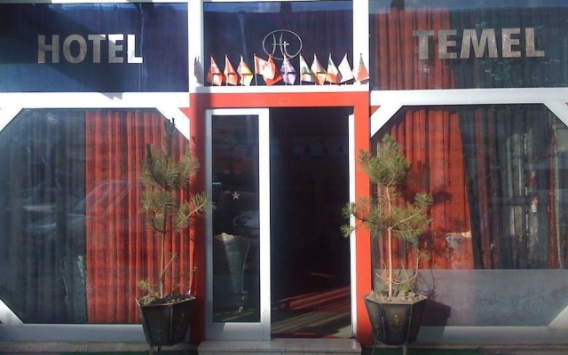 Hotel Temel