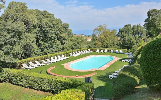 The Knight Loft With Pool