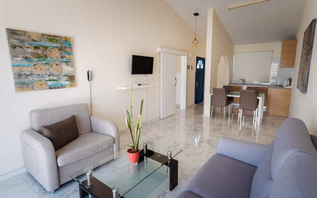 Vrachia Beach Hotel & Suites - Adults only