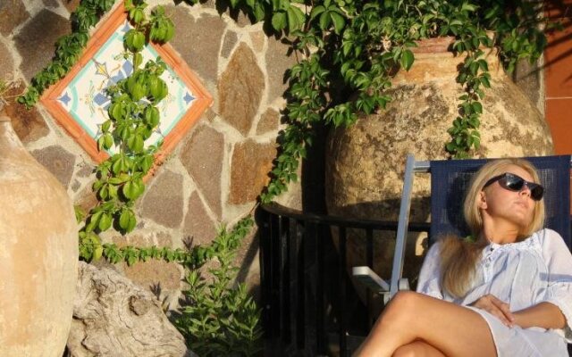 Camere & Casa Vacanze Lo Scoglio