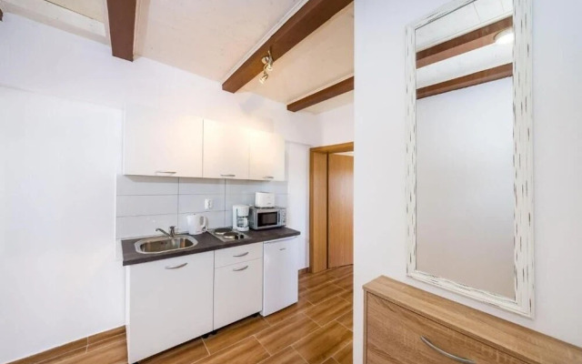 Ivanac - Close to the Beach - A2