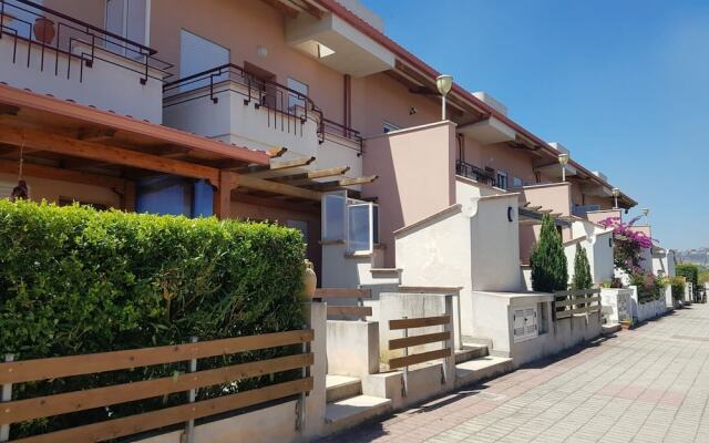 Casa Dolce - 1 Bed - Direct Access To Beach