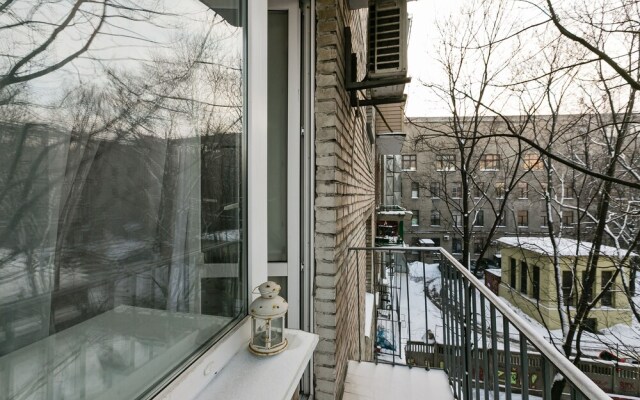 MaxRealty24 Черняховского, 3