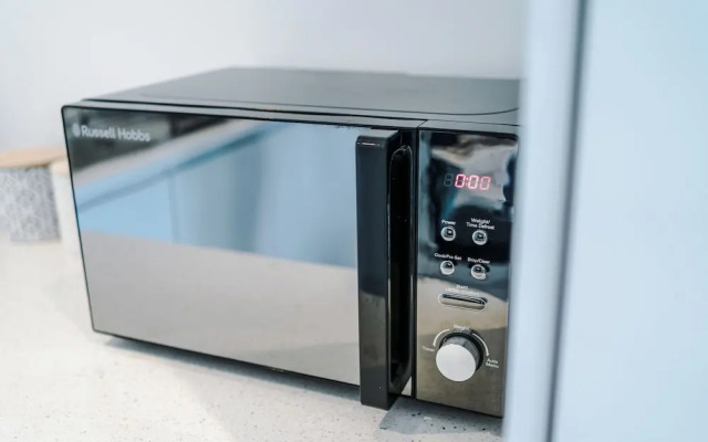 Hilltop Serviced Apartments - Salford