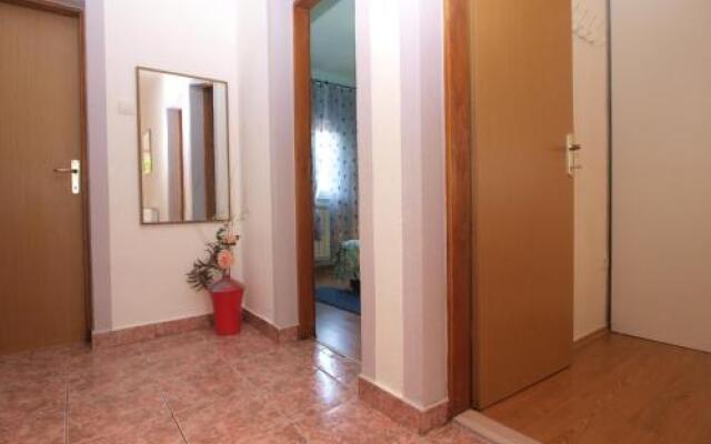 Apartment Josip 1649