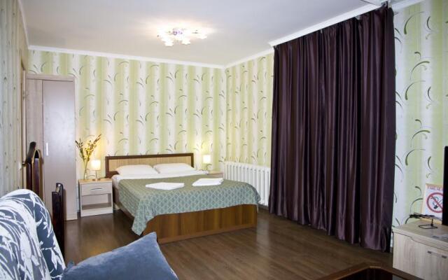 Barberry on the street of the Five-year plan 113