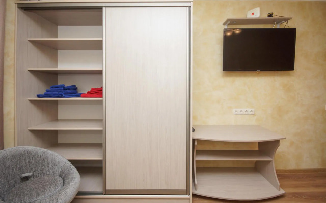 Апартаменты на Ленинградской площади, 2А