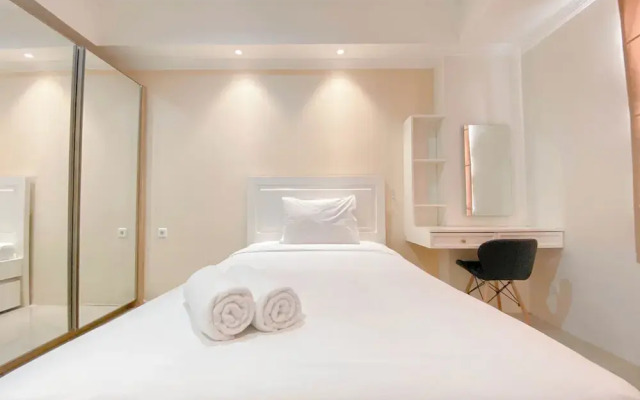 Cozy And Warm Studio Room At Paltrow City