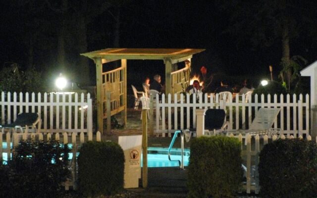 Golden Gables Inn
