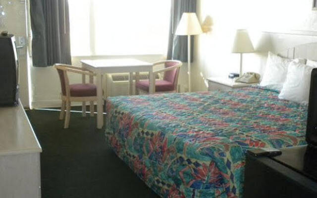 Buccaneer Beach Motel