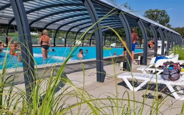 6 Person Holiday Park Home in Malling