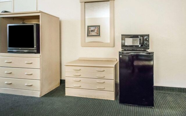 Rodeway Inn Gainesville - University Area