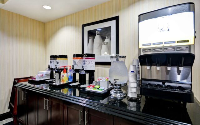 Hampton Inn & Suites San Antonio/Northeast I-35