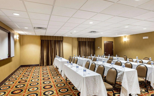 Comfort Suites Plano - Dallas North