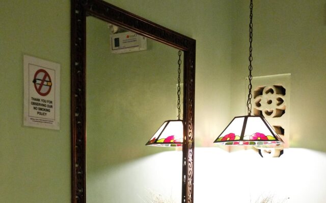 Bahay Ni Tuding Inn & Bistro