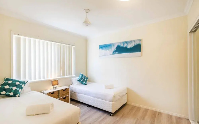 11 Oceania Court