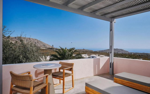 Vedema, a Luxury Collection Resort, Santorini