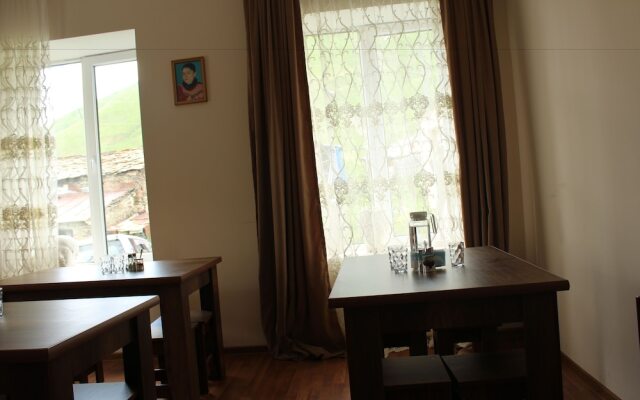 Guesthouse Qaldea