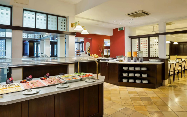 Austria Trend Hotel Ananas