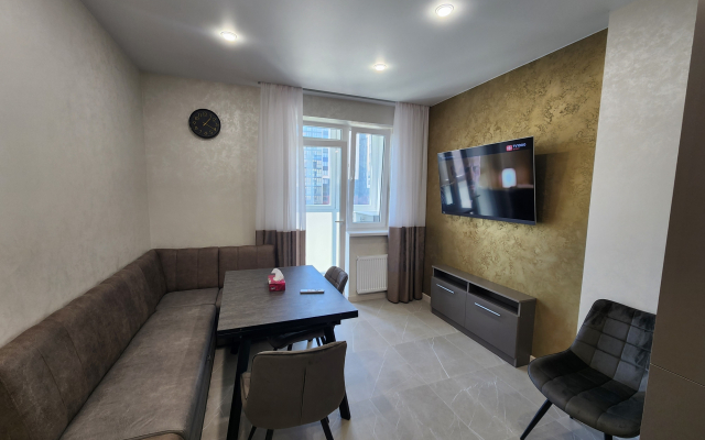 Апартаменты на Закатной 31