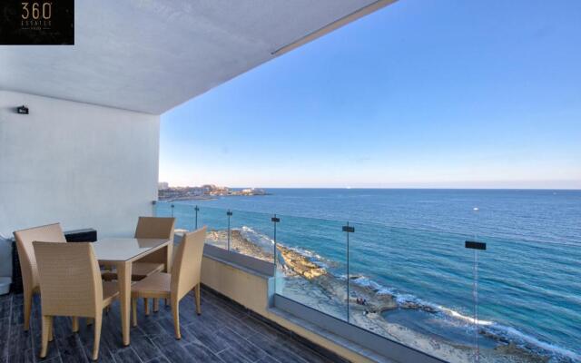 Sliema Seafront 3BR - opposite Beach - AC & Wifi by 360 Estates