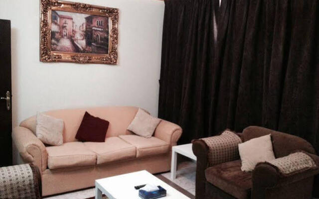 Blancia Hotel Apartment 2