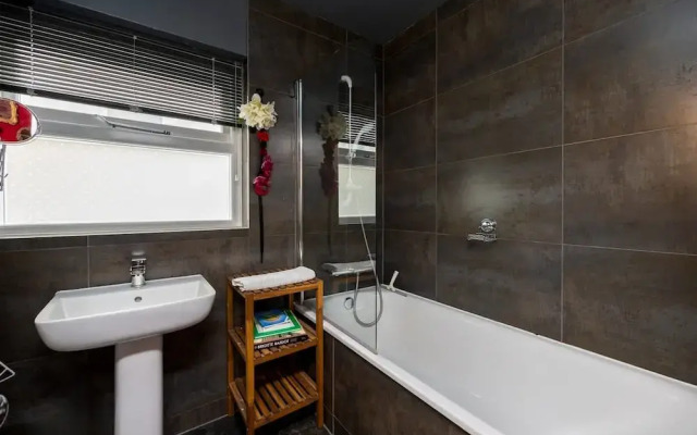 Host Stay Bernard Road Townhouse