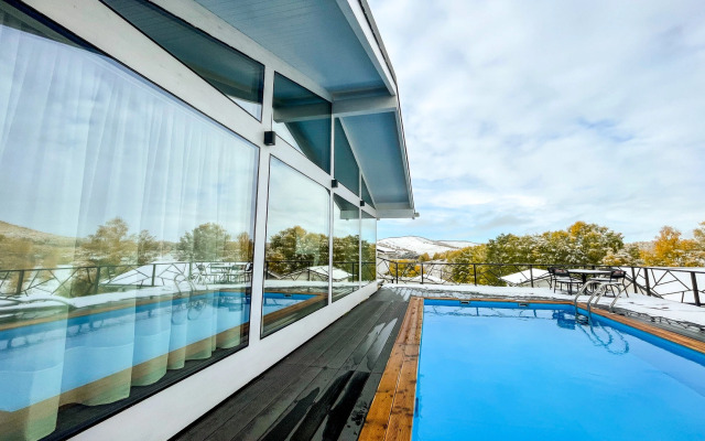 Шале Алтай Палас