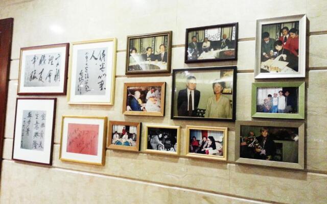 Seventh Heaven Hotel