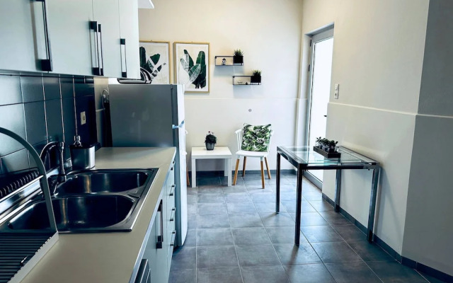 Lifeguard Beachfront - Luxury Flat, 30meters From Sea