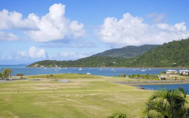 Portside Whitsunday Luxury Holiday Apartments