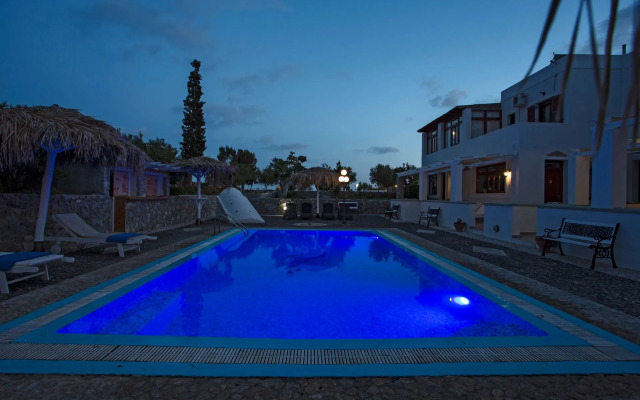 The Birds Villa included Car rental