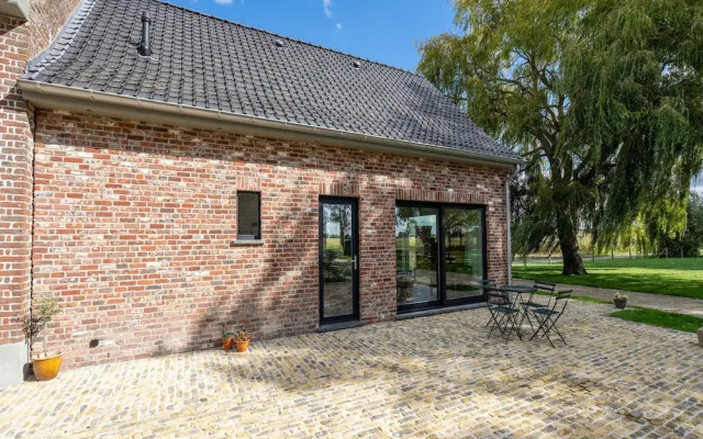 Spacious Holiday Home With Pond