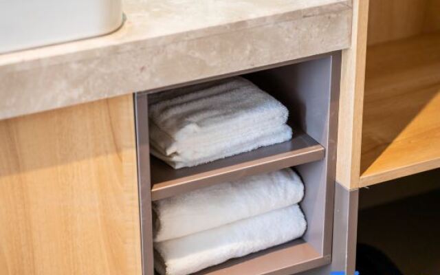 Homeinn · neo (Shanghai Songjiang Sheshan National Forest Park)