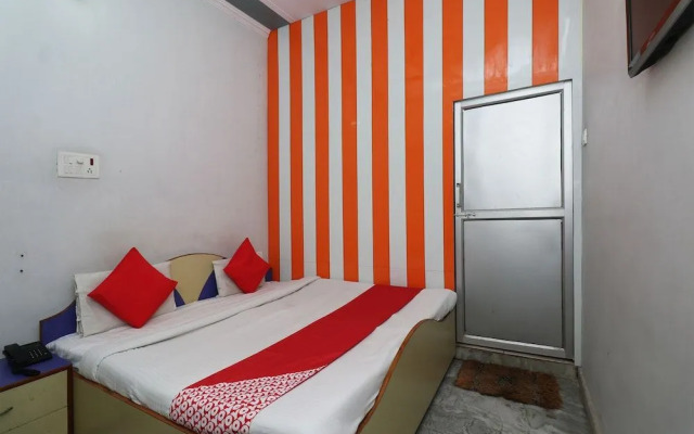 OYO 29309 Hotel Taj Palace