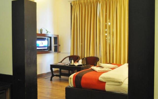 OYO Premium Old Gurgaon