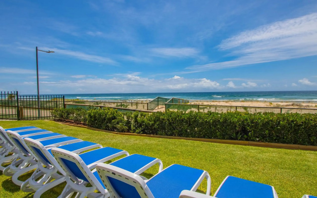 Breakers North Absolute Beachfront Apartments