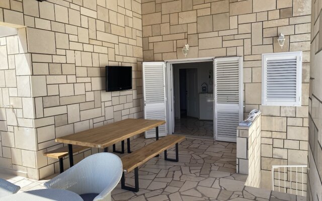 Villa Mediterra Garden & Pool