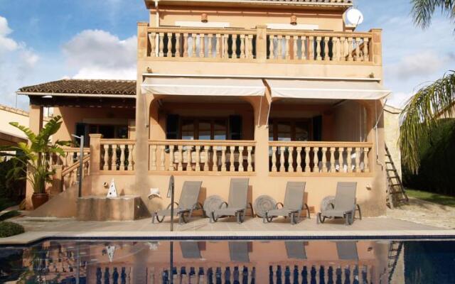 Villa Portol