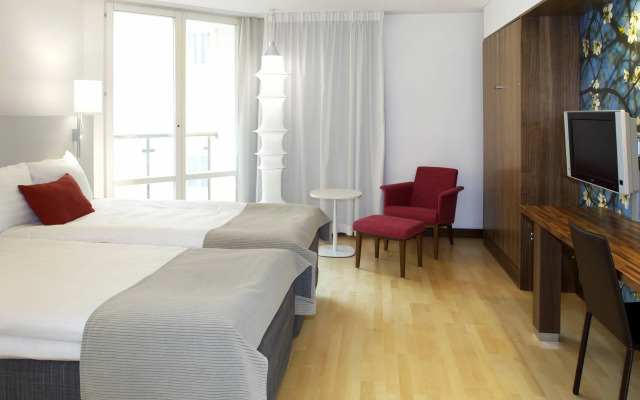 Scandic Crown