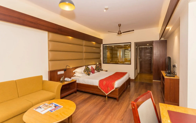 Hotel Hilltop Palace