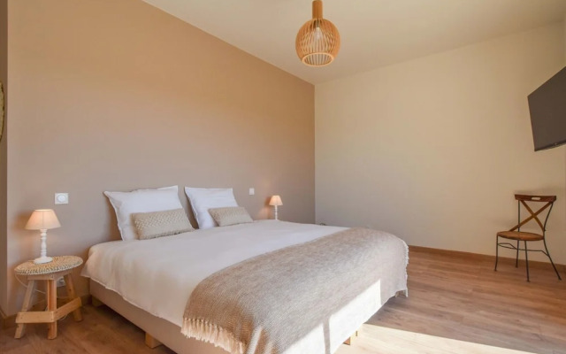 Holiday Home Near Saint-medard-d'excideuil